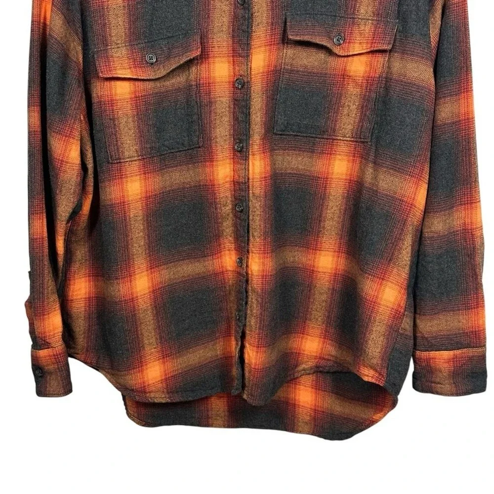 Old Navy Womens The Boyfriend Flannel Shirt Size‎ M ASO Swiftie Evermore Country